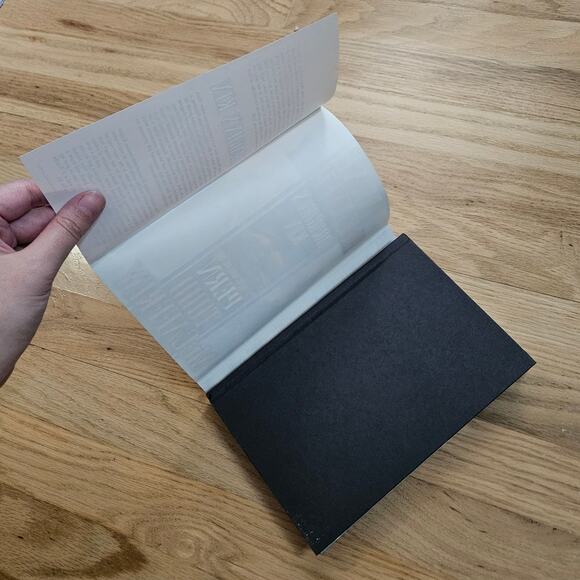 Dragon's Kin A New Novel of Pern by Anne McCaffrey & Todd McCaffrey 2003 - Picture 11 of 12